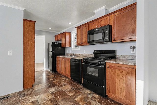 2907 N Sandy Drive, Ludington, MI 49431