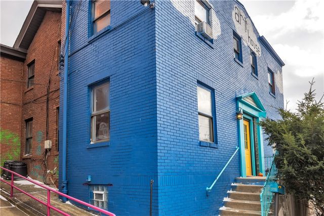 4072 Franklin Rd, Perry Hilltop, PA 15214