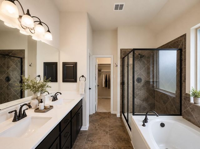 7506 Amber Village Cir, Richmond, TX 77407