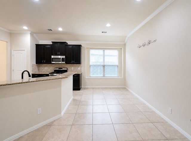 7506 Amber Village Cir, Richmond, TX 77407