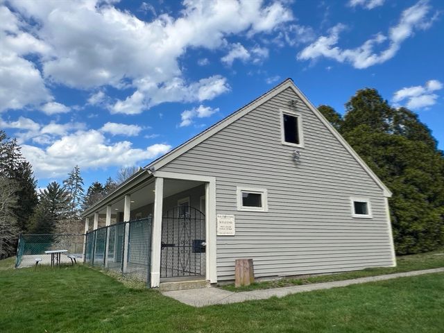 58 Bay Farm Rd 58, Duxbury, MA 02332