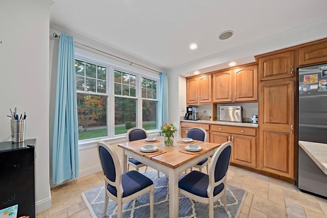 58 Bay Farm Rd 58, Duxbury, MA 02332