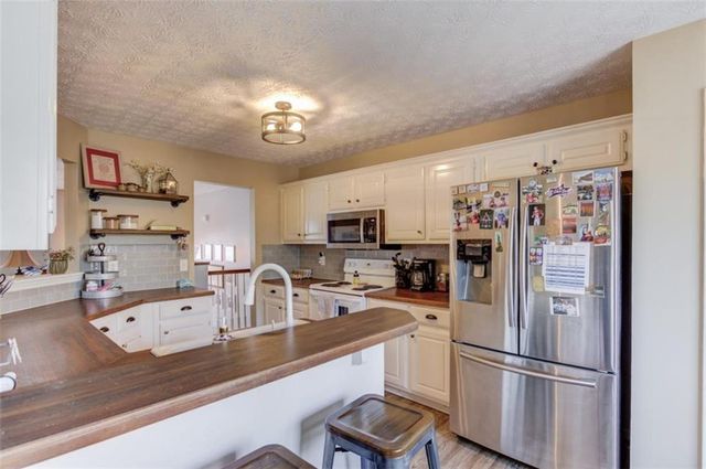 12 Chatham Court, Jefferson, GA 30549