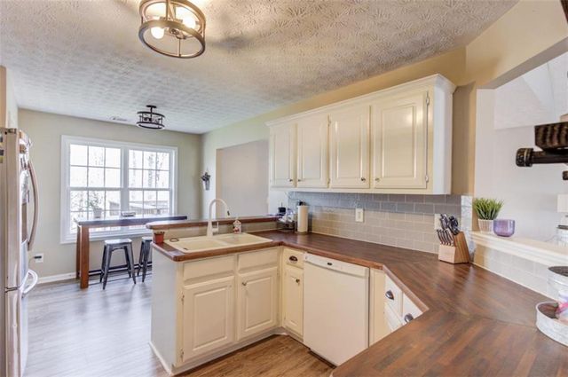 12 Chatham Court, Jefferson, GA 30549