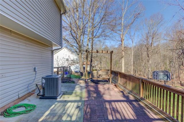 12 Chatham Court, Jefferson, GA 30549