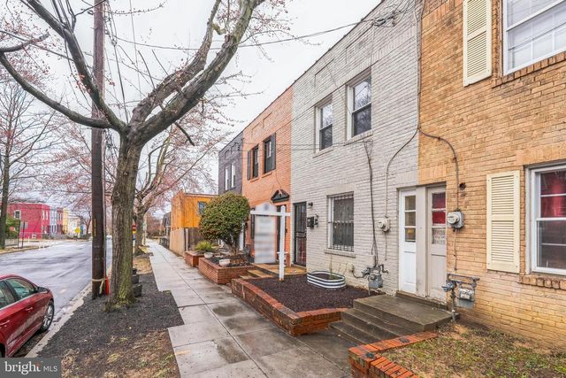 3416 CROFFUT PL SE, Washington, DC 20019