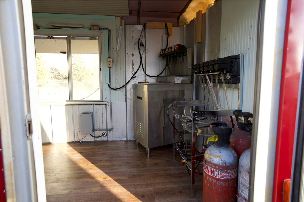 NHN Glacier Grinds Coffee, Kalispell, MT 59901 photo 28