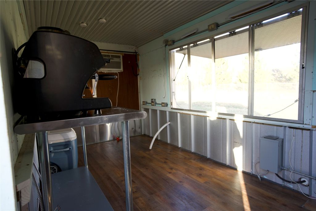 NHN Glacier Grinds Coffee, Kalispell, MT 59901 photo 29