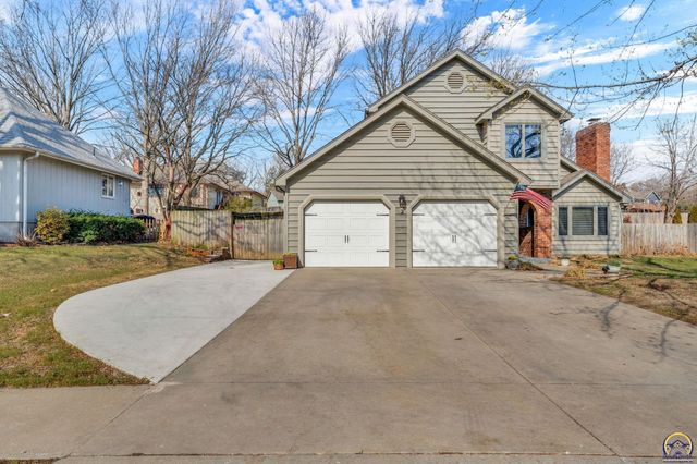 2311 SW Brookfield ST, Topeka, KS 66614