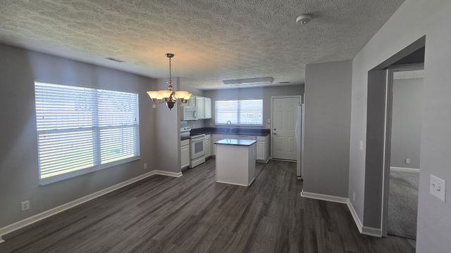 2425 Pleasant Springs Ln, Hermitage, TN 37076