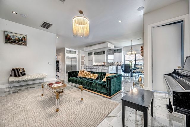 7620 NW 136th Terrace, Oklahoma City, OK 73142