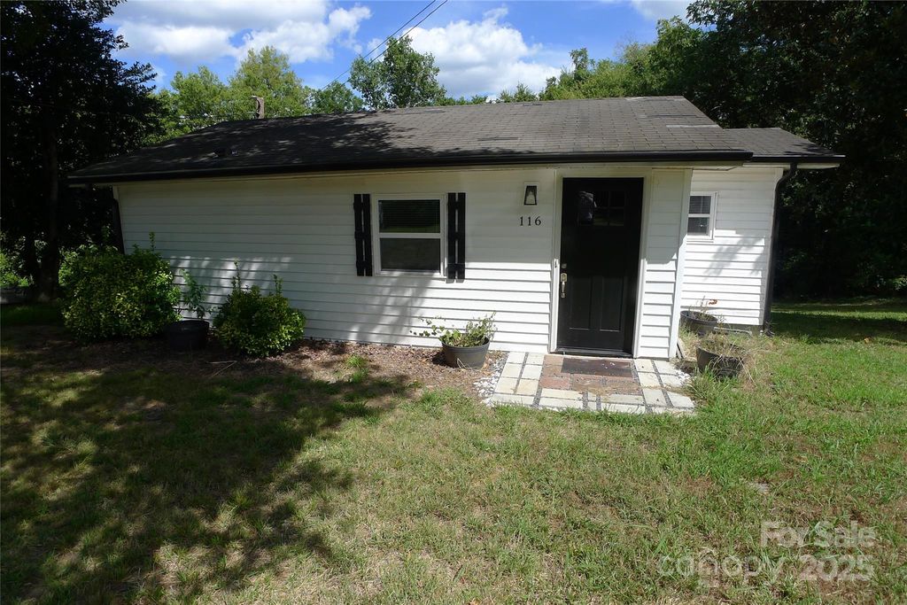 116 Pond Street, Lexington, NC 27292