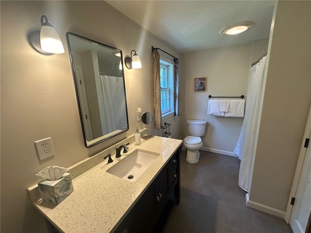 61 Candlewood Drive, North Kingstown, RI 02852