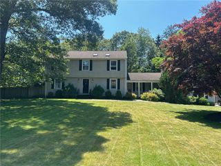 61 Candlewood Drive, North Kingstown, RI 02852
