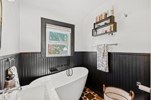 616 Myrtle Ave, Placerville, CA 95667