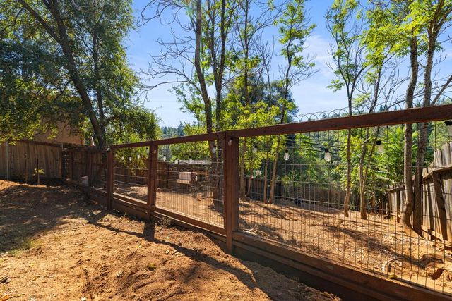 616 Myrtle Ave, Placerville, CA 95667