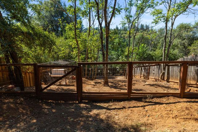 616 Myrtle Ave, Placerville, CA 95667