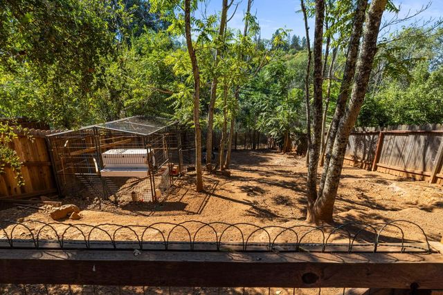 616 Myrtle Ave, Placerville, CA 95667
