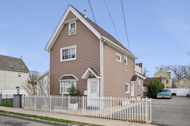 464 Meade St, City Of Orange Twp., NJ 07050