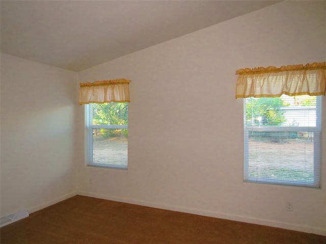 359 County Road 84, Santa Fe, NM 87506