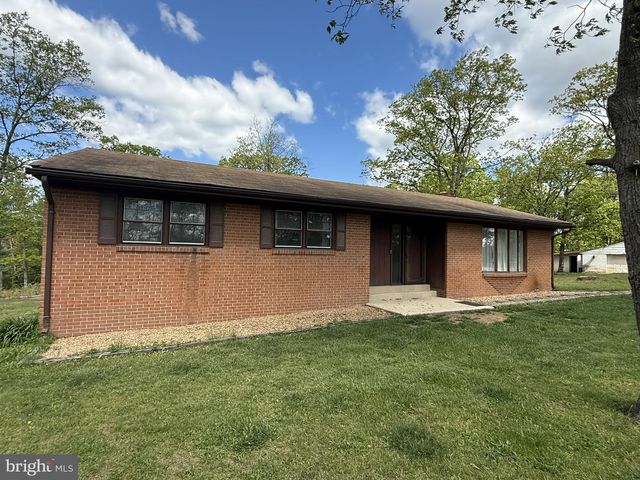 1485 S TIMBER RIDGE RD, Cross Junction, VA 22625