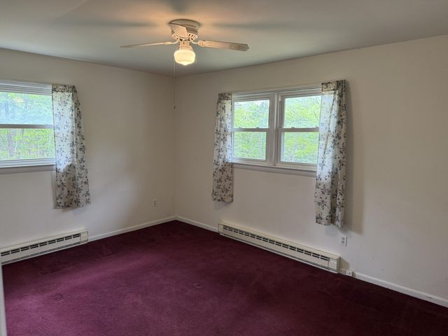 1485 S TIMBER RIDGE RD, Cross Junction, VA 22625