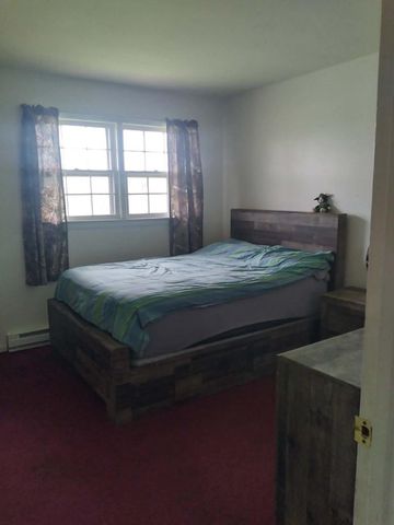 1485 S TIMBER RIDGE RD, Cross Junction, VA 22625