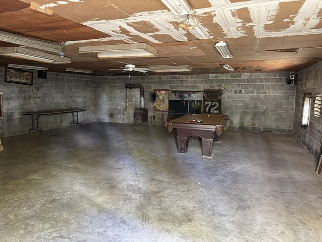 1485 S TIMBER RIDGE RD, Cross Junction, VA 22625