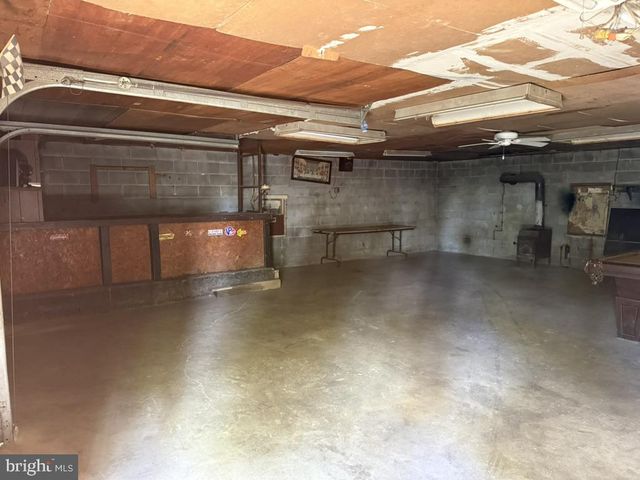 1485 S TIMBER RIDGE RD, Cross Junction, VA 22625