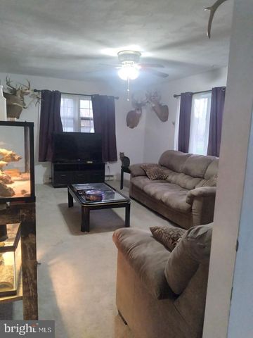 1485 S TIMBER RIDGE RD, Cross Junction, VA 22625