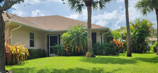 1817 E Royal Tern Ln, Fort Pierce, FL 34982