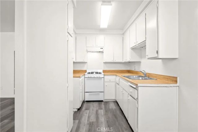 4700 Clair Del Avenue 611, Long Beach, CA 90807