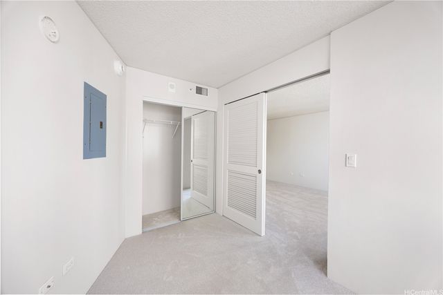 1314 Kalakaua Avenue 908, Honolulu, HI 96826