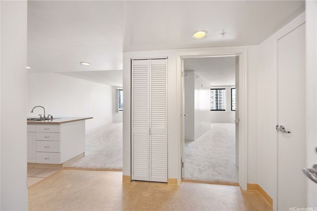 1314 Kalakaua Avenue 908, Honolulu, HI 96826