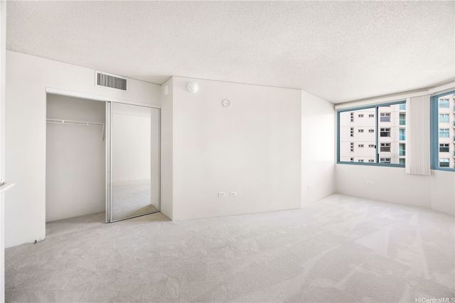 1314 Kalakaua Avenue 908, Honolulu, HI 96826