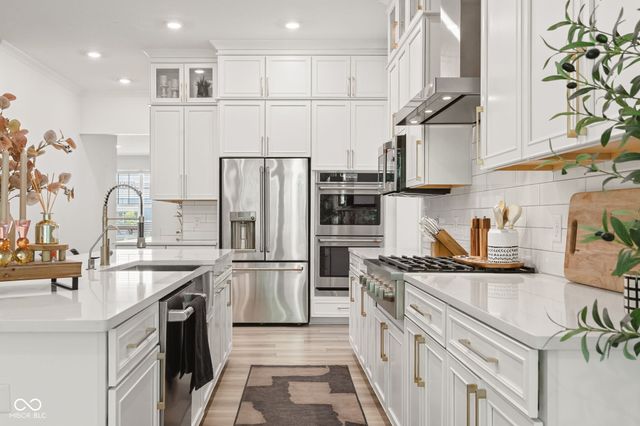 16225 Arndale Court, Fortville, IN 46040