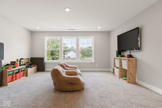 16225 Arndale Court, Fortville, IN 46040