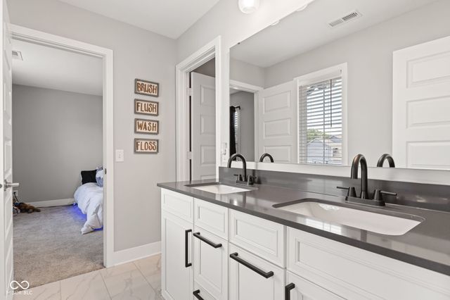 16225 Arndale Court, Fortville, IN 46040