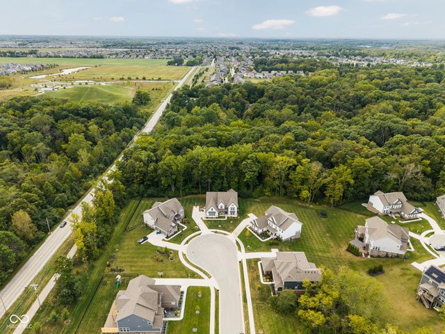16225 Arndale Court, Fortville, IN 46040