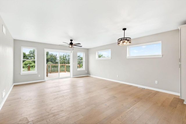 1061 Kamperschroer Way, Sun Prairie, WI 53590