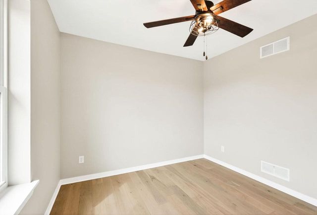 1061 Kamperschroer Way, Sun Prairie, WI 53590