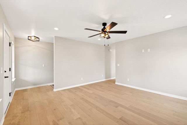 1061 Kamperschroer Way, Sun Prairie, WI 53590