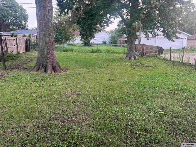 6621 Colfax Avenue, Lincoln, NE 68507