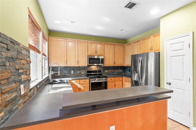 1011 Brodie ST 6, Austin, TX 78704