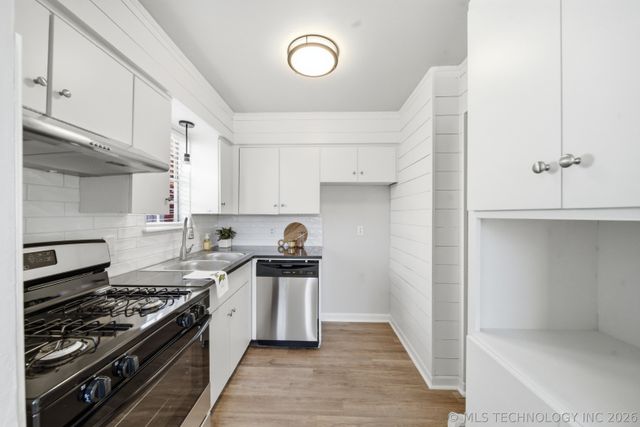 6156 S Madison Place D, Tulsa, OK 74105