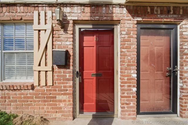 6156 S Madison Place D, Tulsa, OK 74105