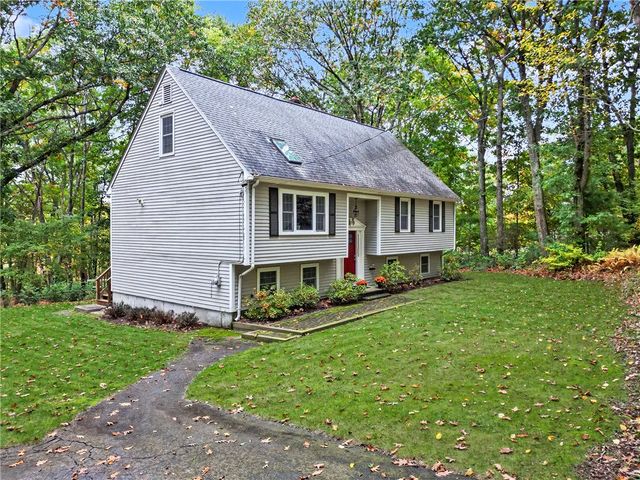 39 Cook Road, Cumberland, RI 02864