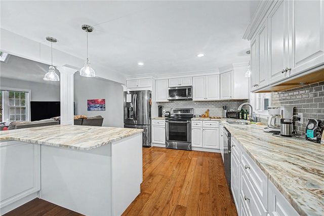 39 Cook Road, Cumberland, RI 02864