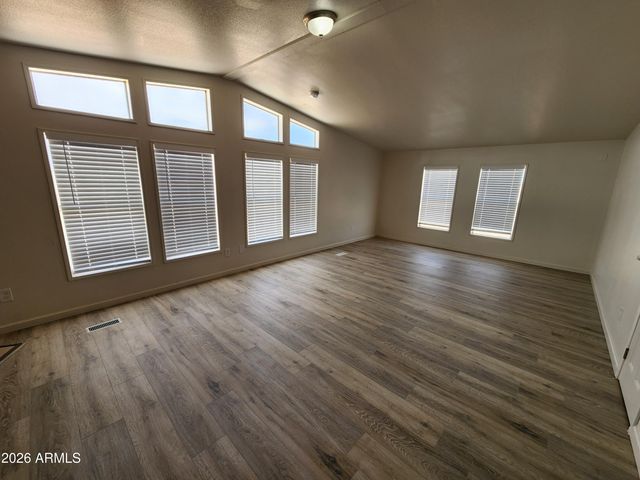 6870 N SYLVESTER Lane, Coolidge, AZ 85128