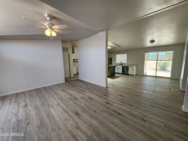 6870 N SYLVESTER Lane, Coolidge, AZ 85128